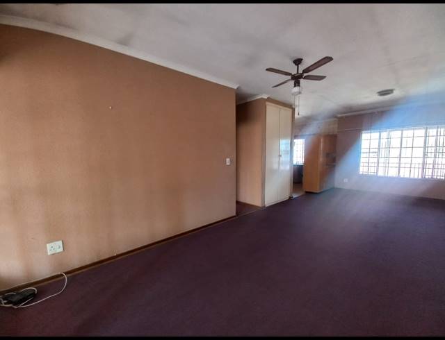1 BEDROOM APARTMENT FOR SALE IN KENLEAF